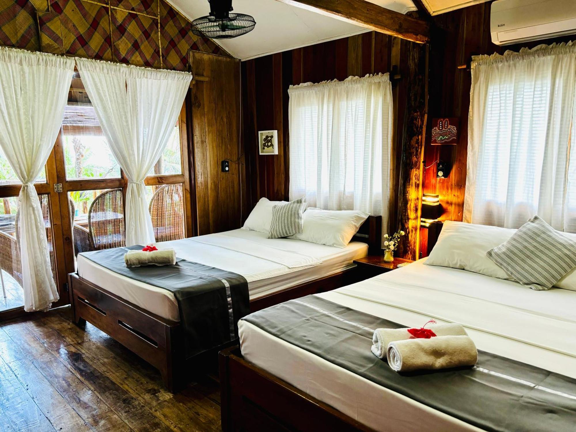 White Beach Front&Cottages Buruanga Exterior foto